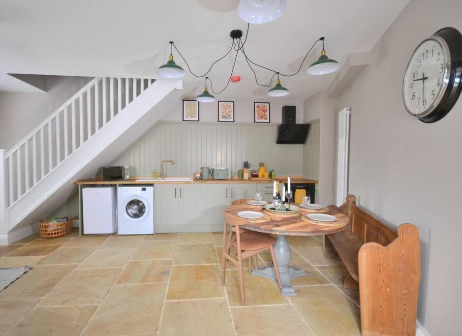 St Nicholas Corner - A New Unique Town Centre Home King's Lynn Extérieur photo